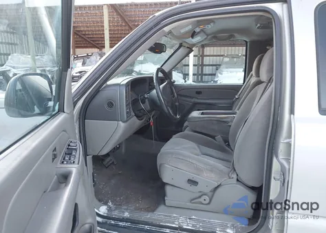 2005 Chevrolet Avalanche 1500 Ls from USA, damaged, VIN 3GNEC12Z55G118134